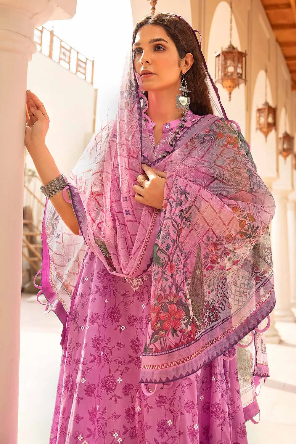 CN-32018 Gul Ahmed Embroidered Lawn Unstitched - Image 4