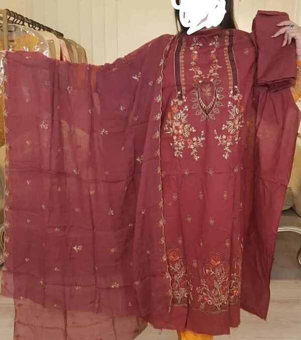 GJ-05 Gull Jee Luxury Embroidered Lawn Unstitched - Image 6