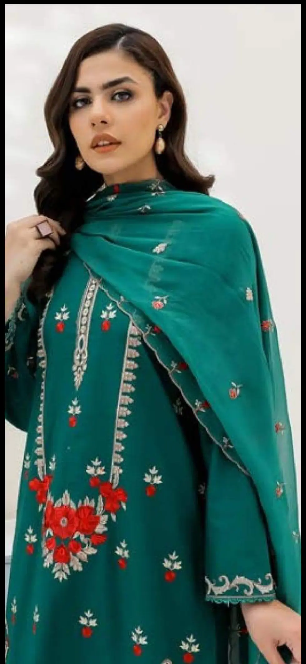 GJ-01 Gull Jee Luxury Embroidered Lawn Unstitched - Image 6