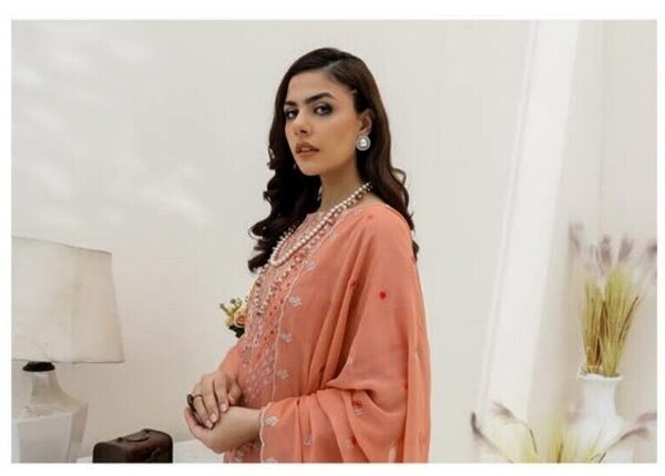 GJ-02 Gull Jee Luxury Embroidered Lawn Unstitched - Image 5