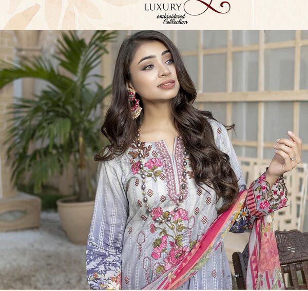JA-12 Jawed Arts Luxury Embroidered Lawn Unstitched - Image 5