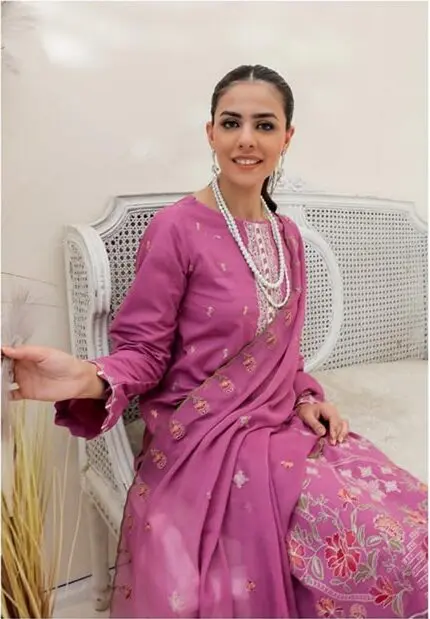 GJ-10 Gull Jee Luxury Embroidered Lawn Unstitched - Image 3