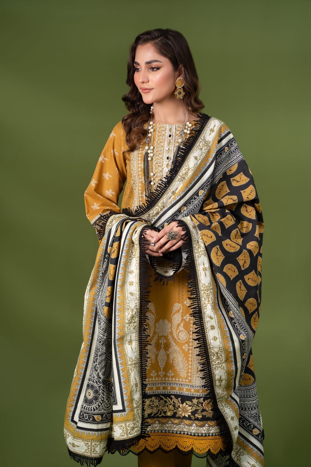 Mausummery Digital Khaddar Unstitched Haqeeq D-2 - Image 3