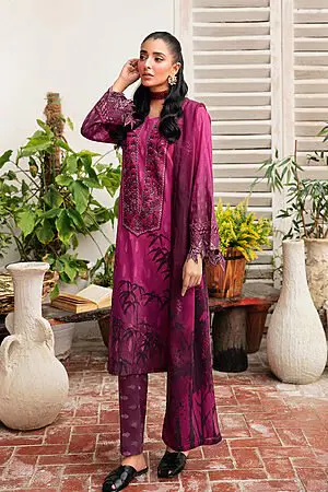 N-408 Ramsha Rangrez Luxury Lawn unstitched