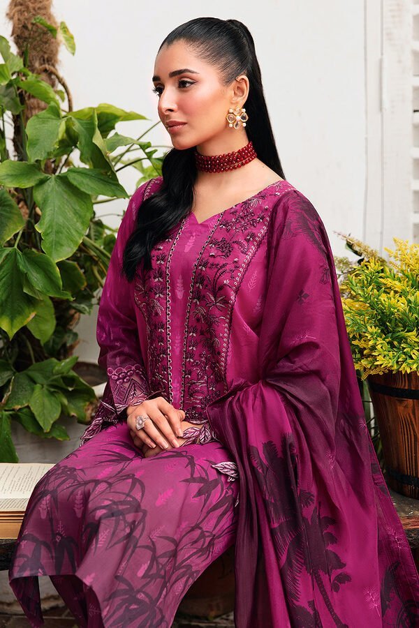N-408 Ramsha Rangrez Luxury Lawn unstitched - Image 4