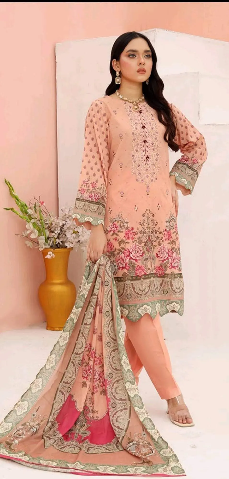Bin Hameed Luxury Embroidered Lawn Readymade 3pc - Image 3