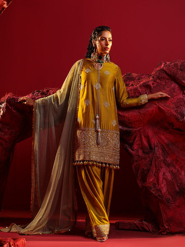 Salitex Jihaan Luxury Embroidered suit Unstitched 3pc - Image 3
