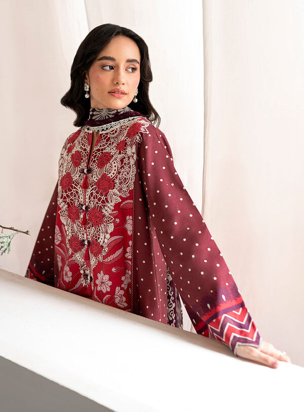 Roheenaz Selene Fall 24 Nova