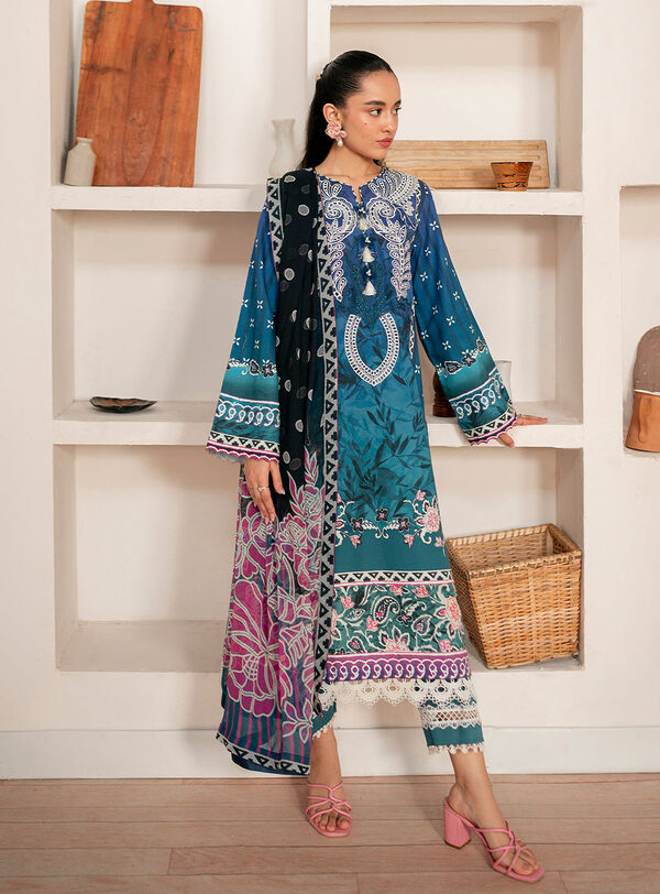 Roheenaz Selene Fall 24 Dahlia