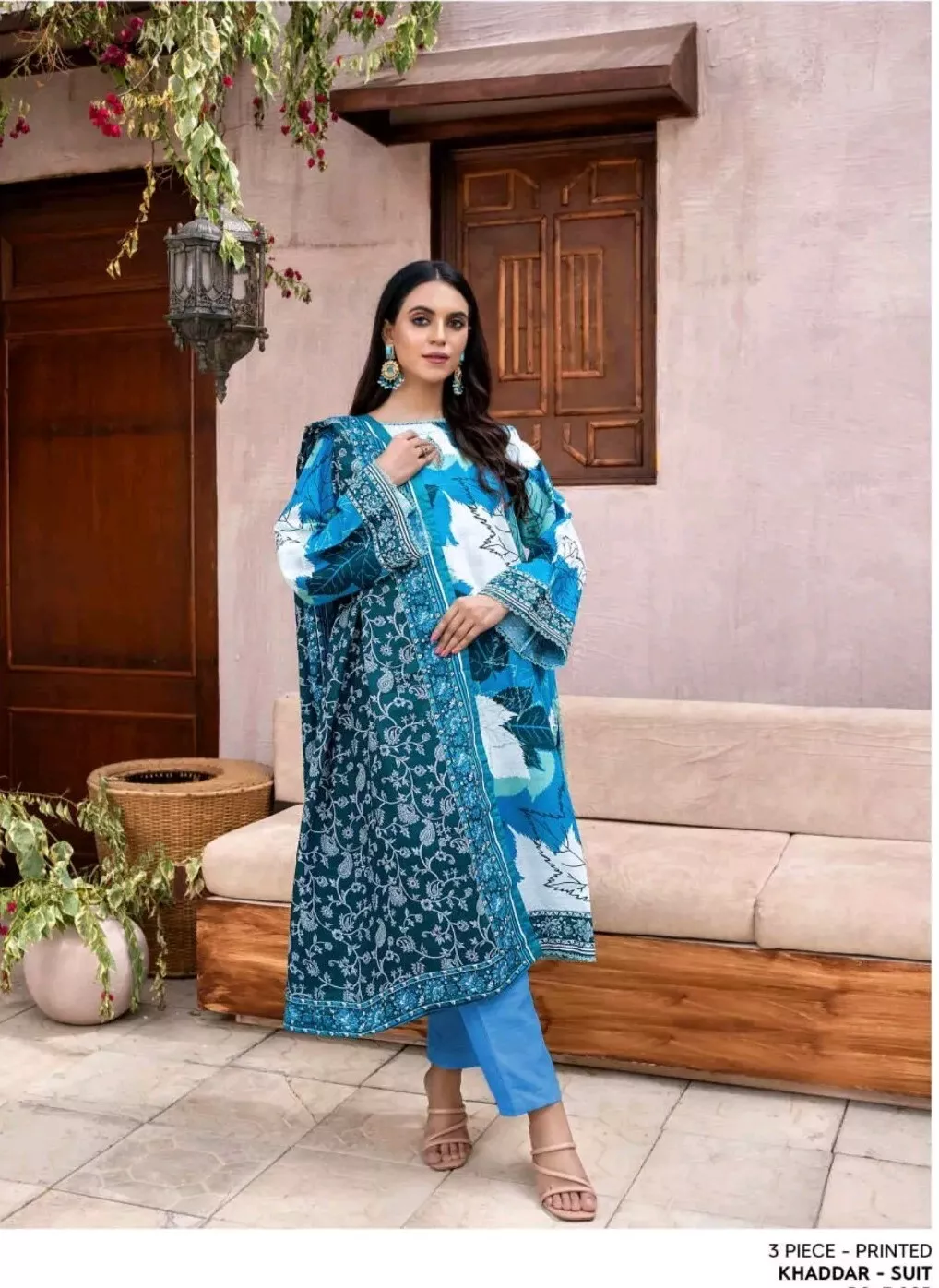 Zesh Printed Khaddar Winter Collection Unstitched D5 - Image 4