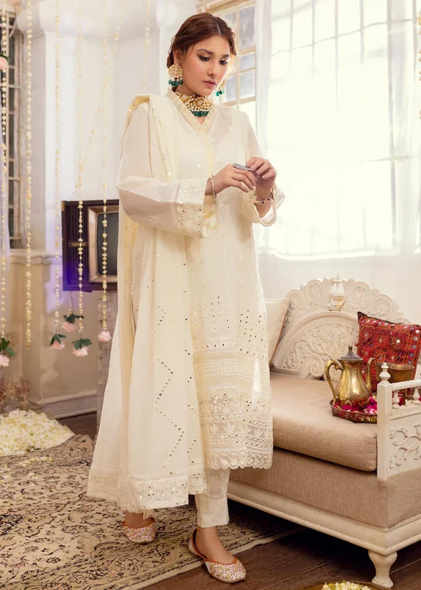 Merakish luxury-off white 1