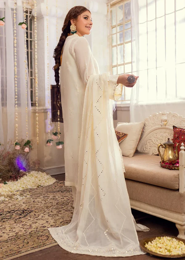 Merakish luxury-off white 2