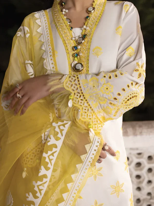 Faiza Faisal Maya Ceren c