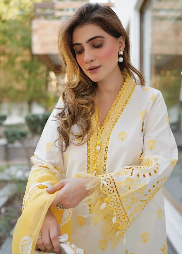 Faiza Faisal | Maya Luxury Lawn Collection | Ceren - Image 8