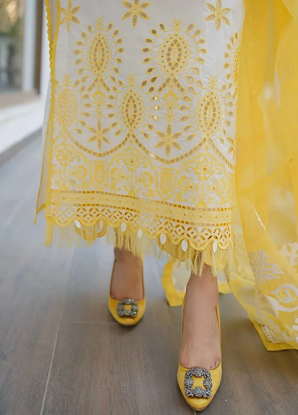 Faiza Faisal | Maya Luxury Lawn Collection | Ceren - Image 11