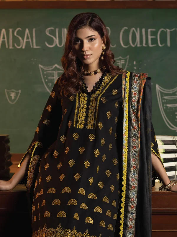 Faiza Faisal Maya Clara 4
