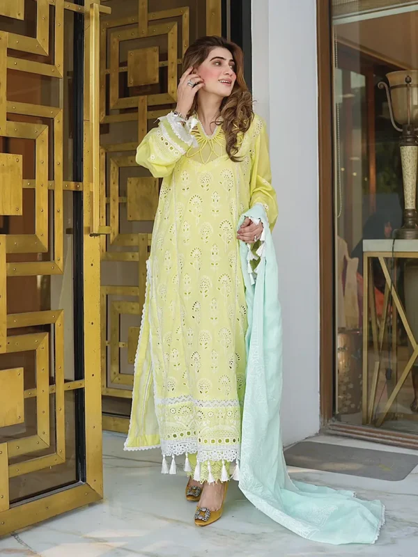 Faiza Faisal Maya Derya 6