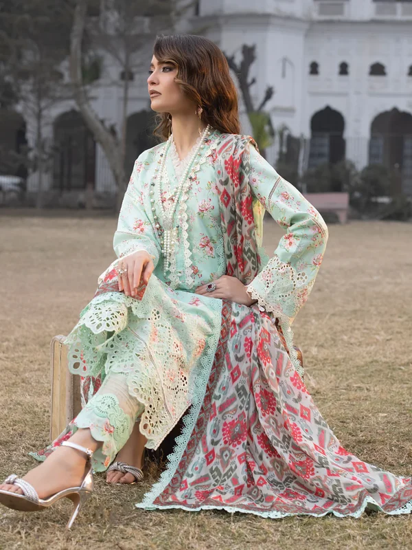 Faiza Faisal Maya Julia 3