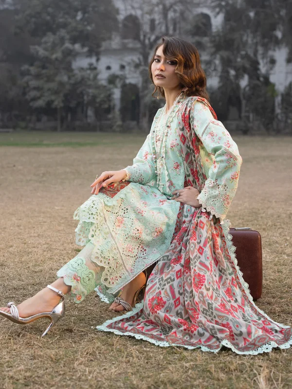 Faiza Faisal Maya Julia 4