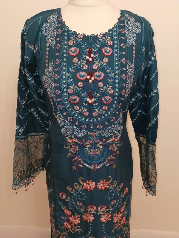 Luxury Embroidered Dhanak Readymade Suit UB-D5 - Image 16
