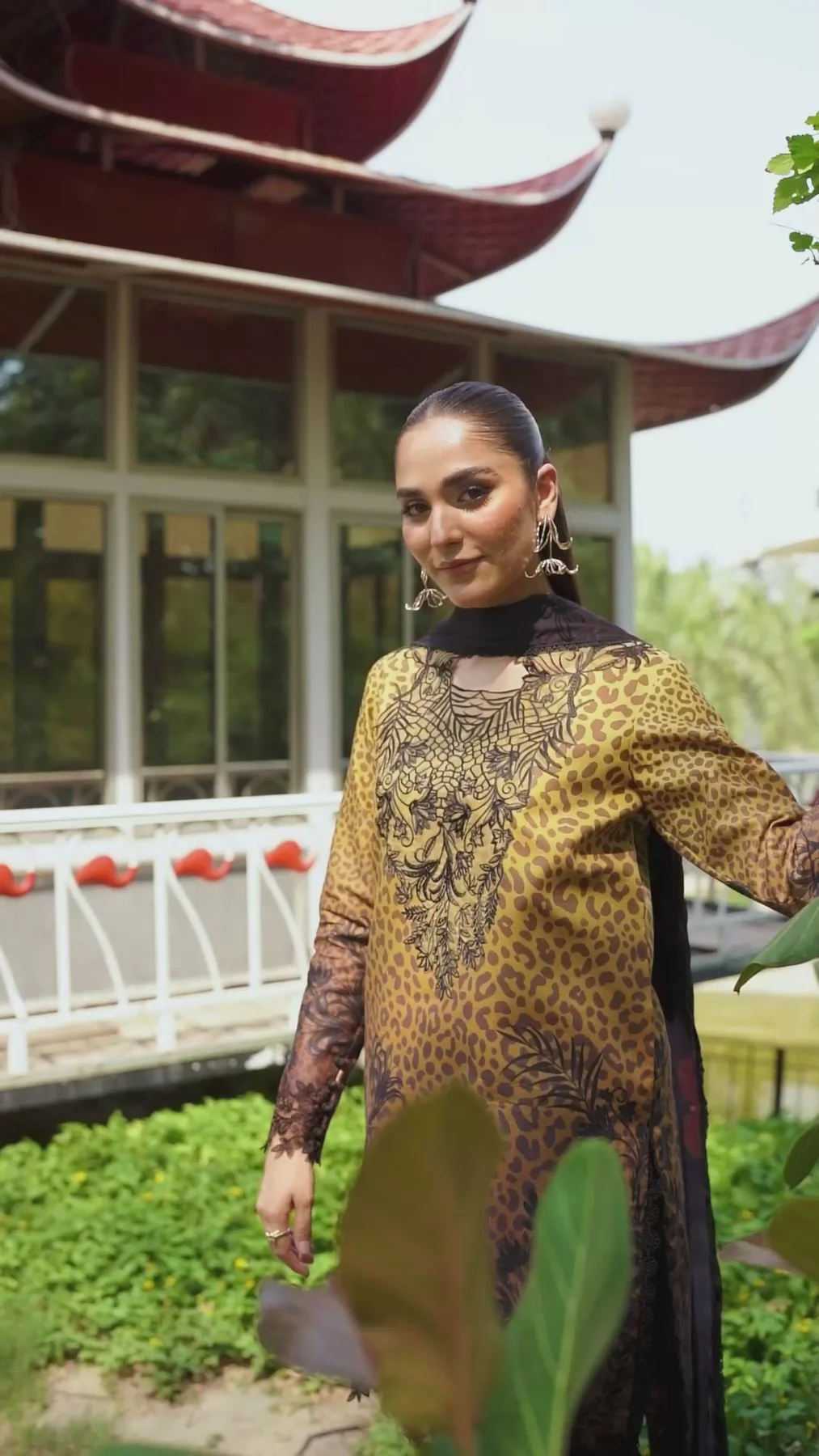 rang rasiya lifestyle-summer-edit Hooria 7