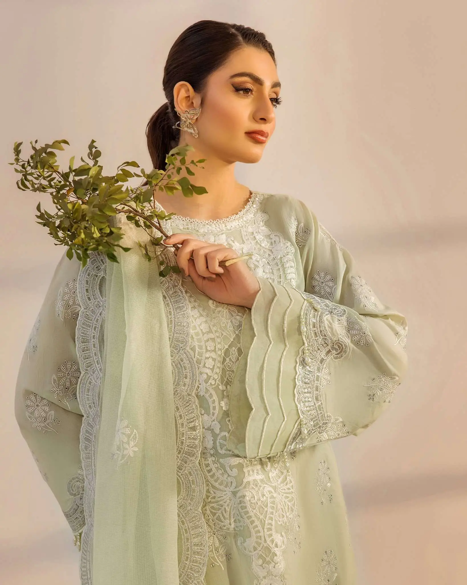 Adans Libas CHIKANKARI 4775 f