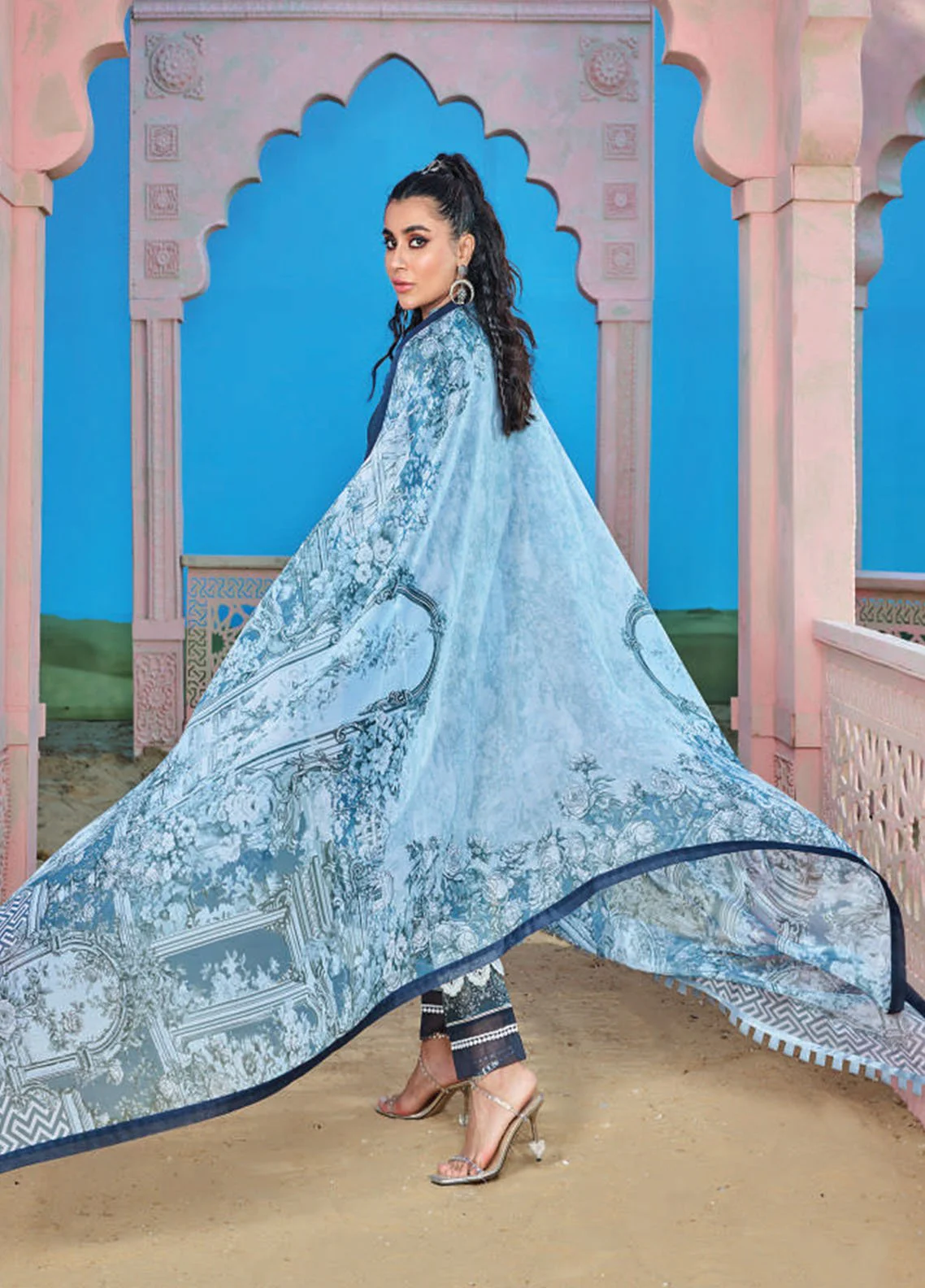 Warda Saleem Eshaal 2