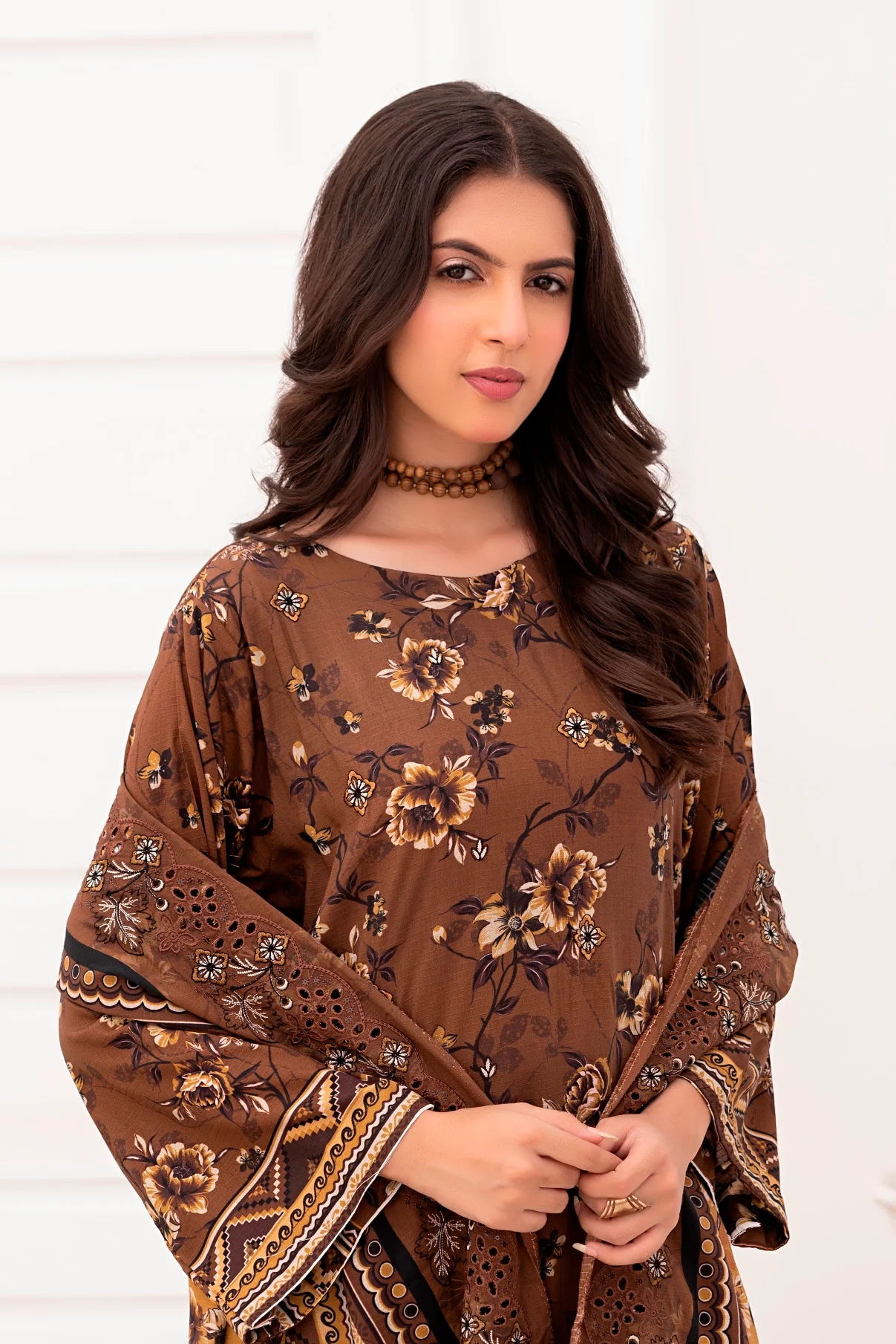 Bin Naeem Staple D-01 c