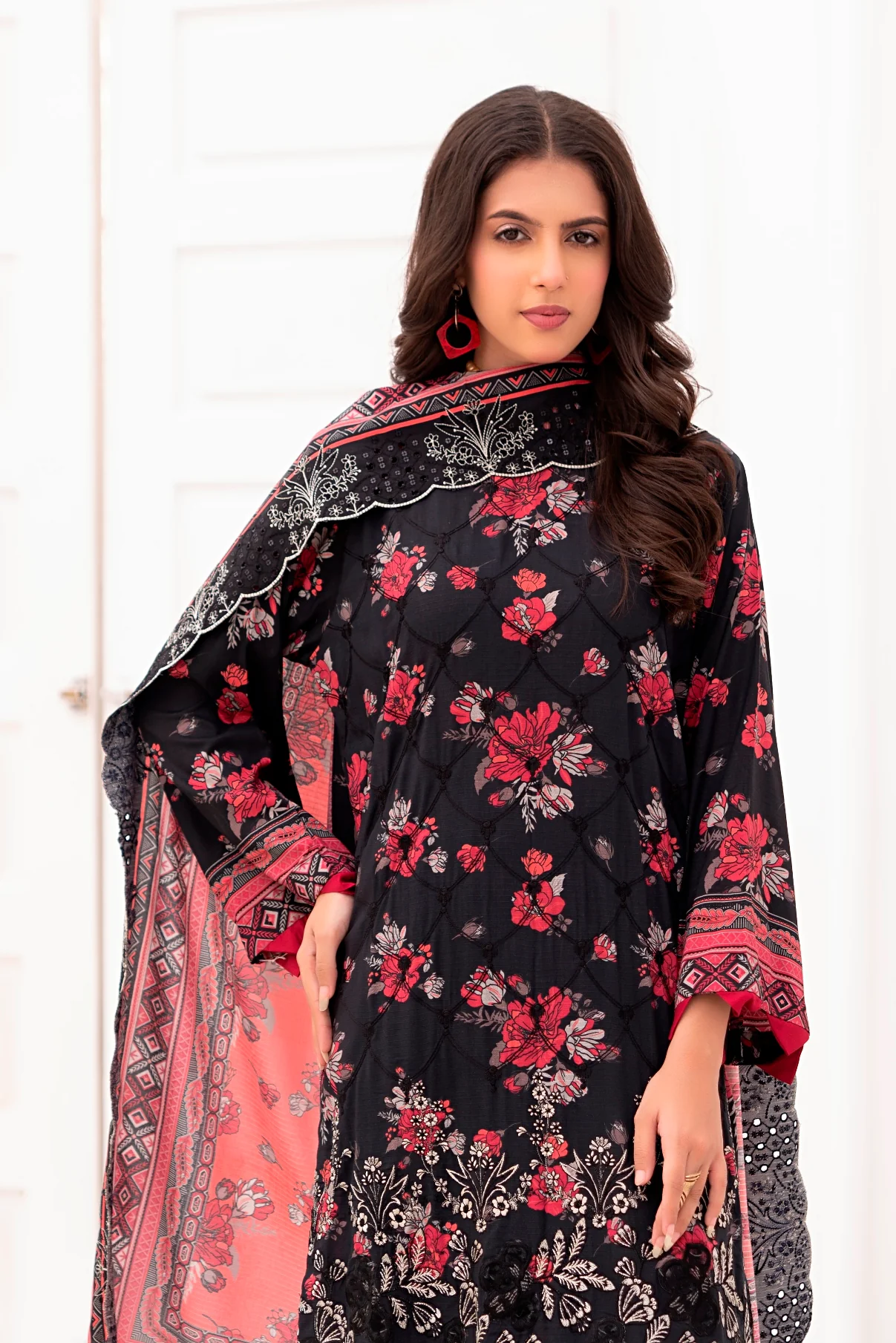 Bin Naeem Staple D-02 c