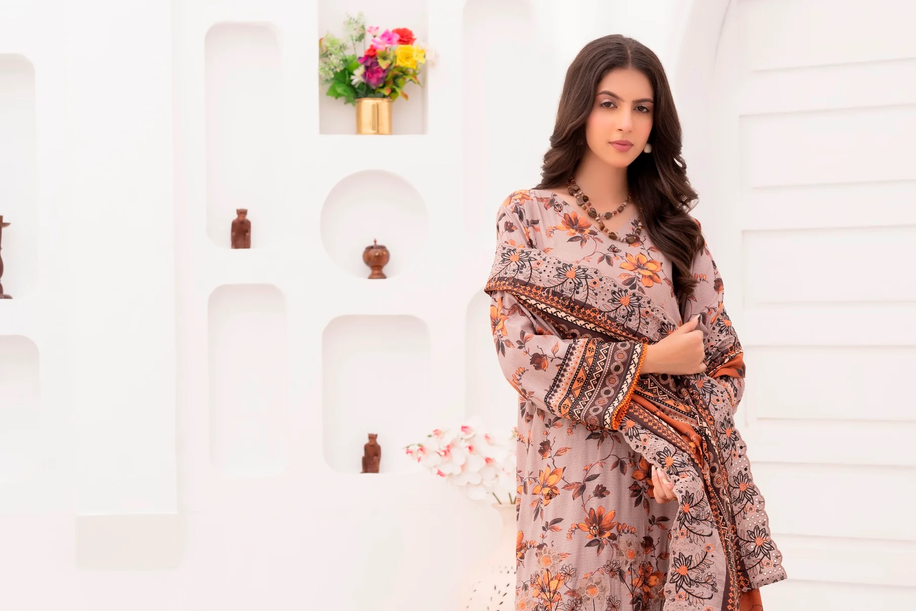 Lamisah Bin Naeem Staple Bana Dora Royal Embroidery D-03 - Image 4