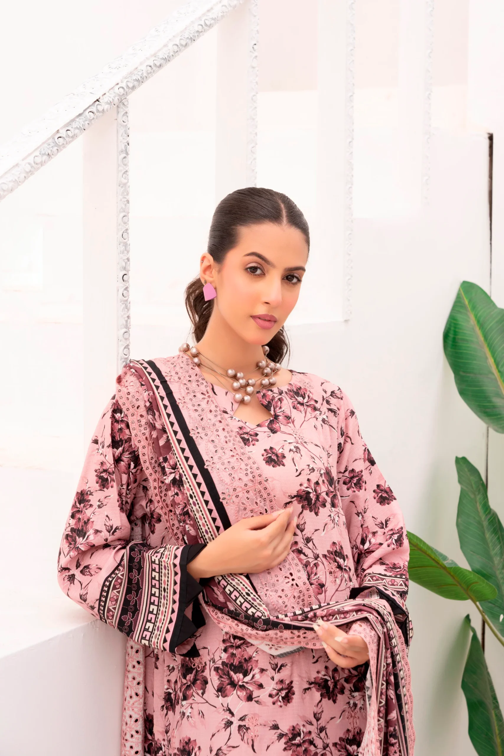 Lamisah Bin Naeem Staple Bana Dora Royal Embroidery D-08 - Image 5