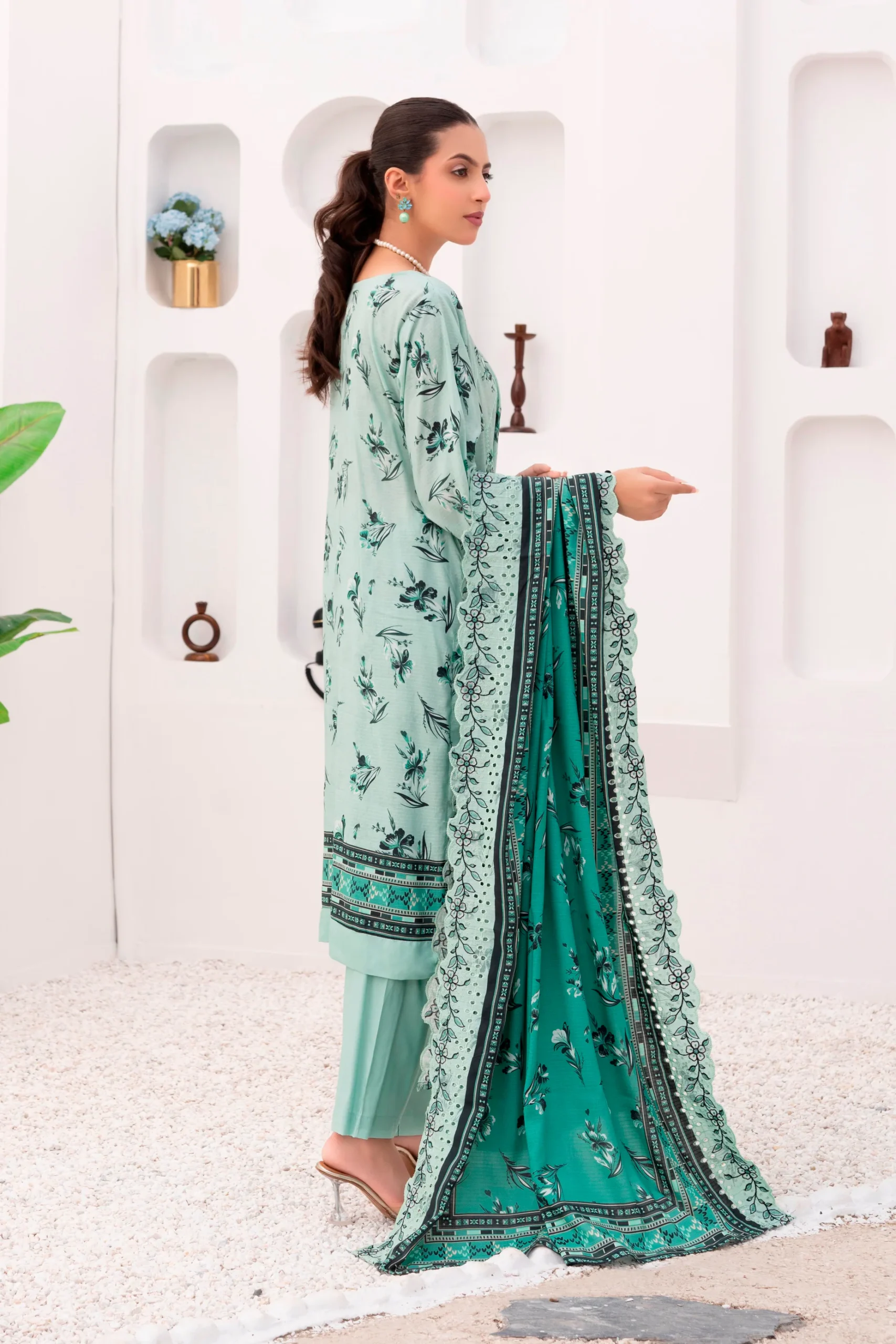 Lamisah Bin Naeem Staple Bana Dora Royal Embroidery D-09 - Image 2