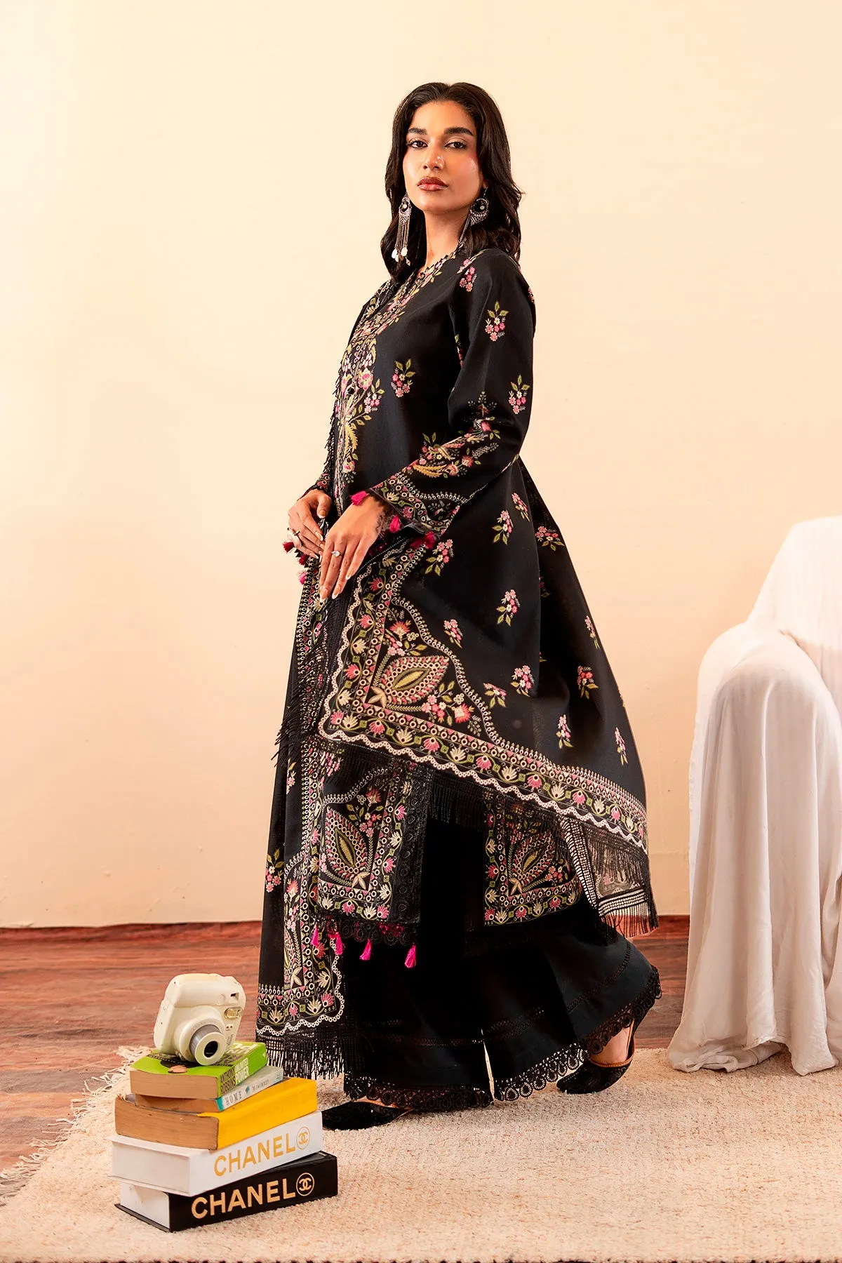 Mausummery khaddar Onyx 11