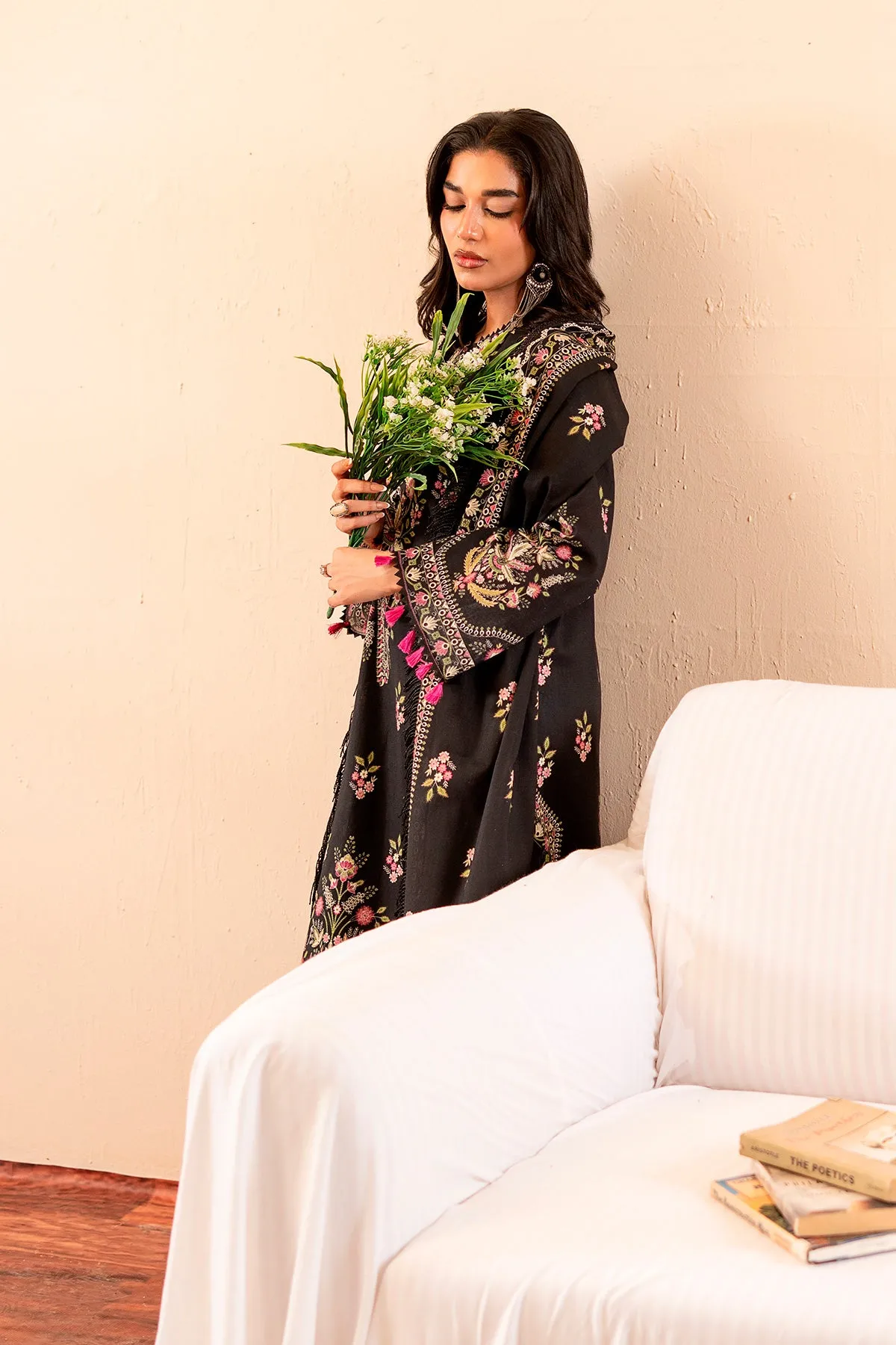 Mausummery khaddar Onyx 9