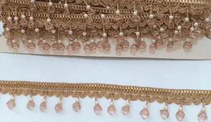 D18 Fancy lace crystal pearls